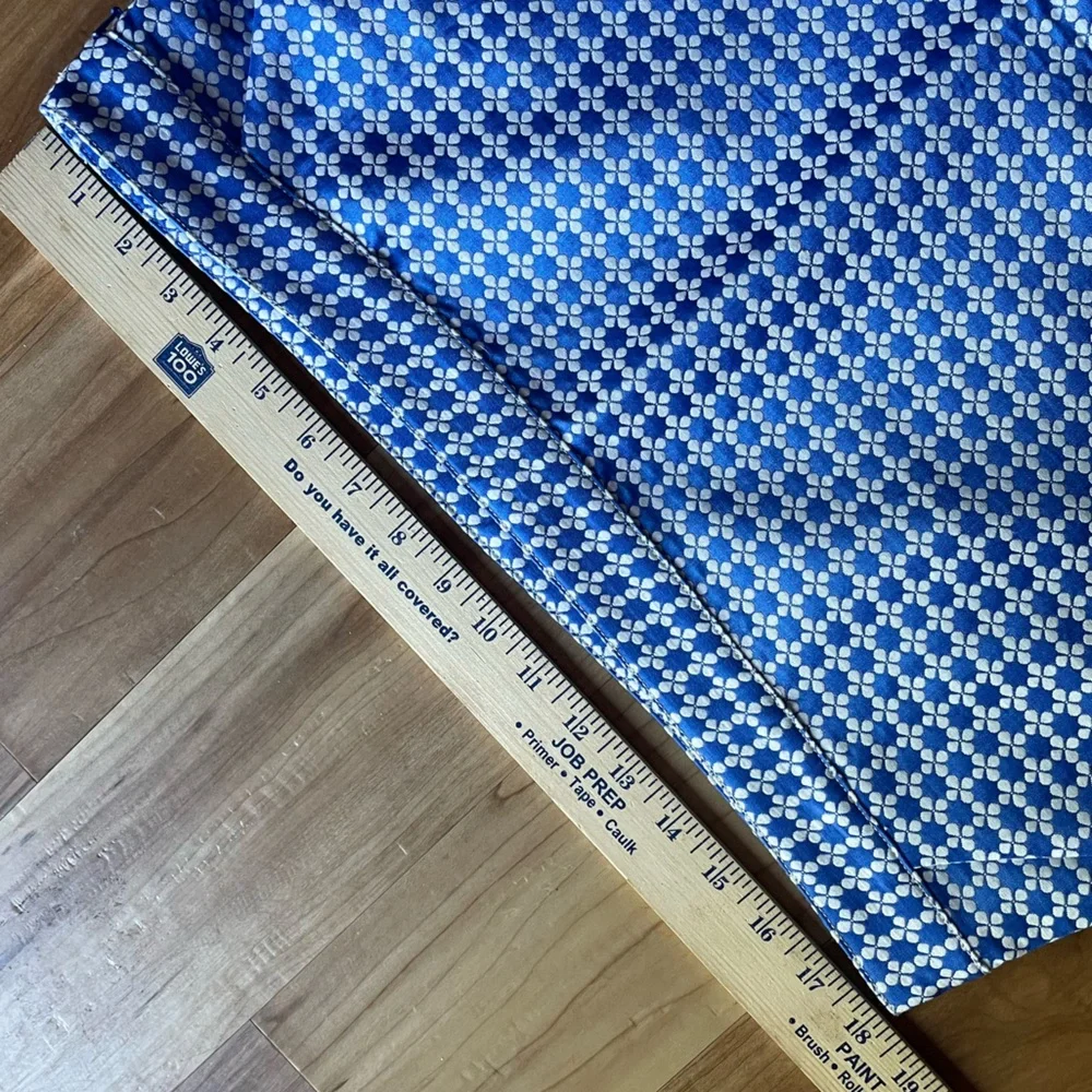 346 Brooks Brothers Blue and White Patterned Skirt 14 EUC - Picture 7 of 8